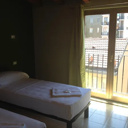 Mrhostel Milano-3